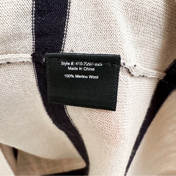 SOLD Jenni Kayne Mercer Crewneck Sweater in Ecru Stripe Size XL - Picture 11 of 11